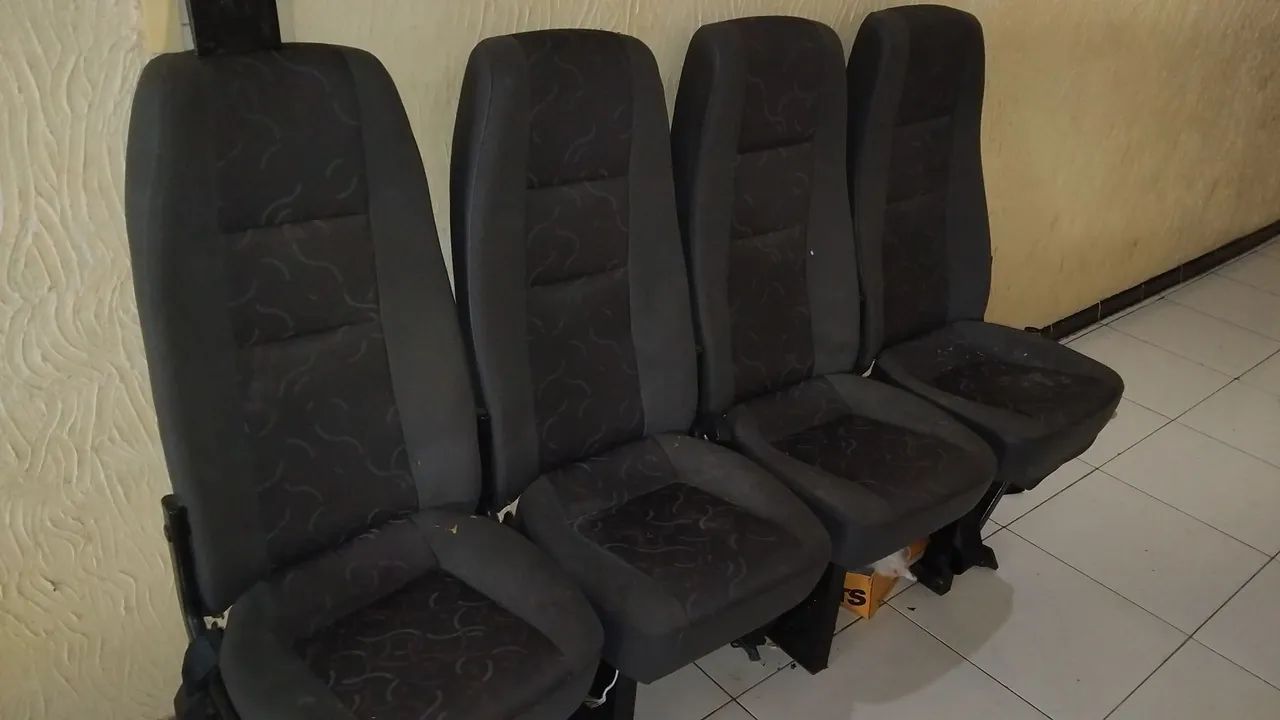 Cadeiras da VAN Ducato. 