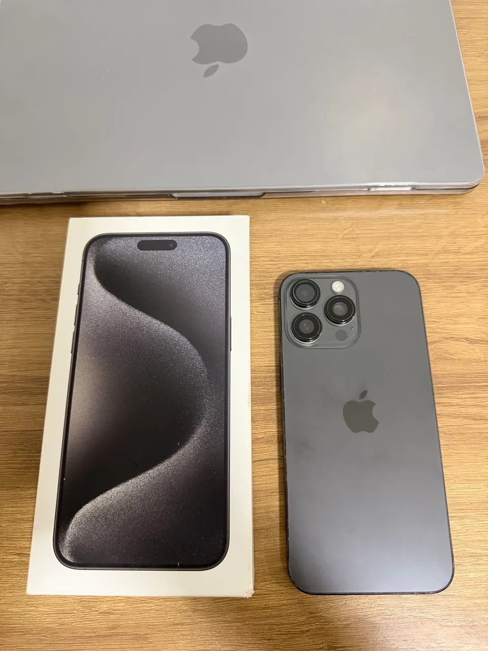 iPhone 15 pro Max 256gb - Celulares e Smartphones - Setor Oeste