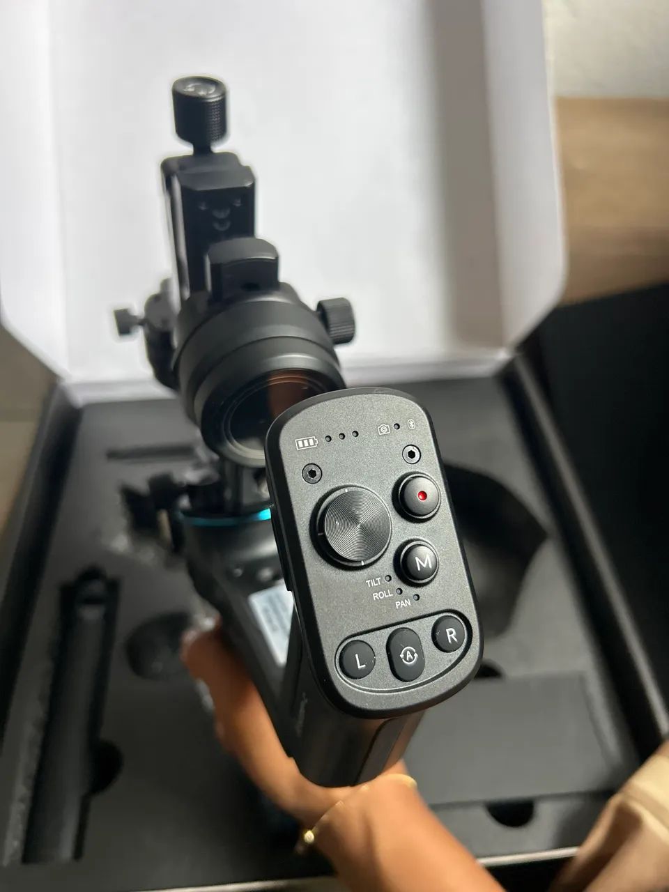 Gimbal FeiyuTech Scorp-C - USADO 1x - Foto 4