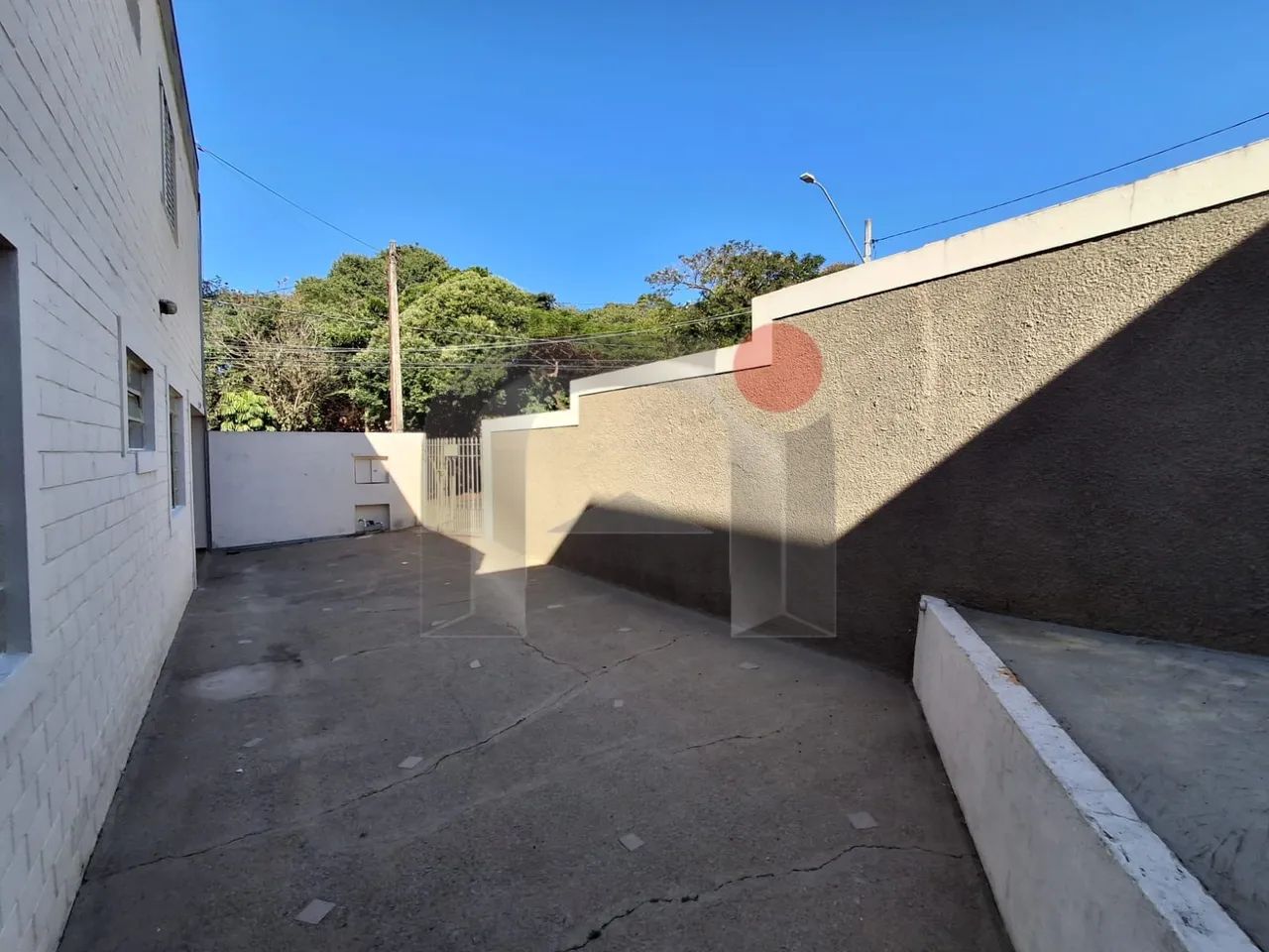 CASA EM EXCELENTE LOCALIZAÇÃO - Foto 4