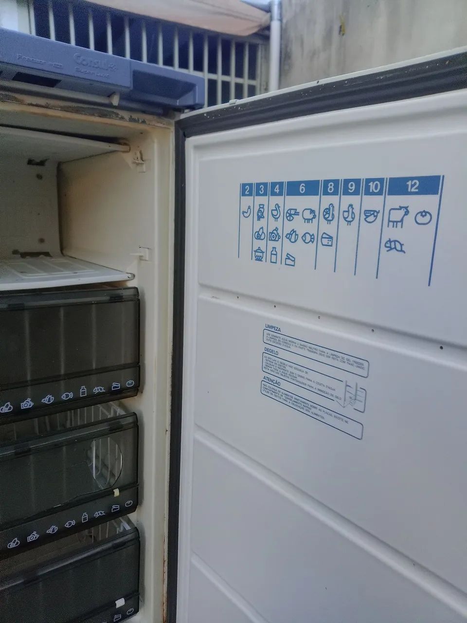 Frizer vertical  consul - Foto 4