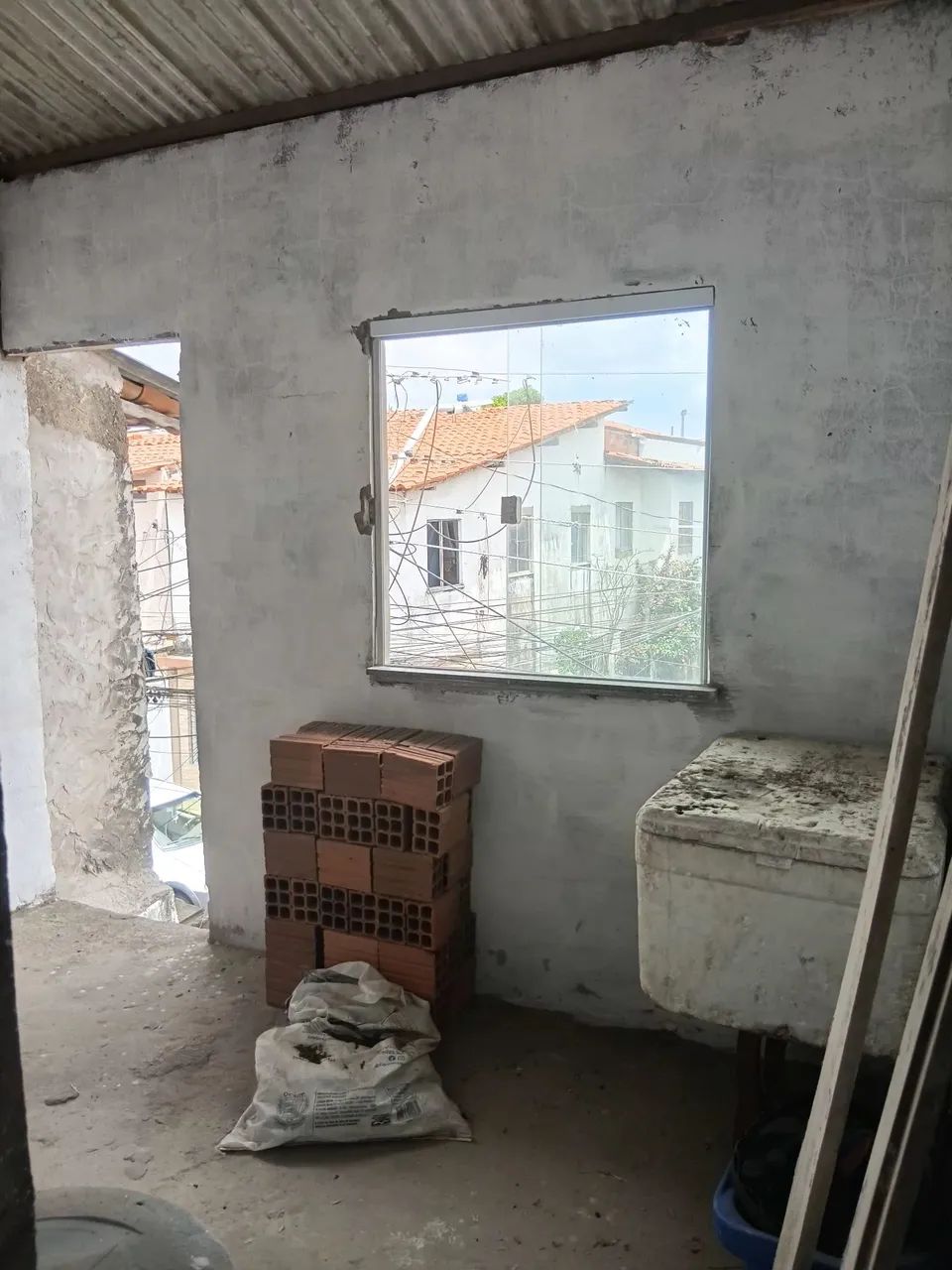 Vendo casa em fase final de reforma  - Foto 5