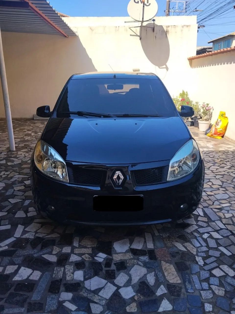 Renault Sandero 2010