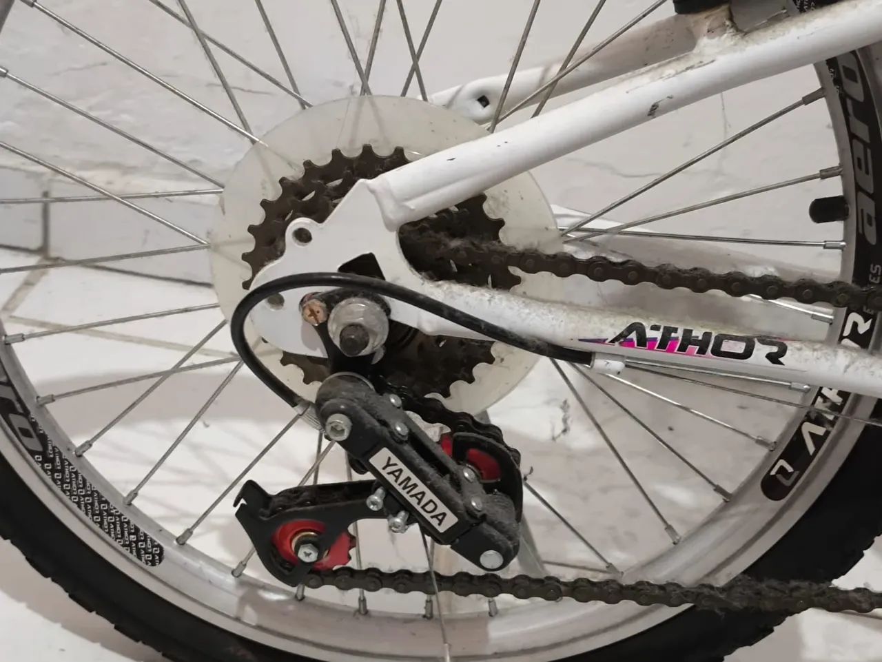 Bicicleta athor aro 20 feminina  - Foto 4