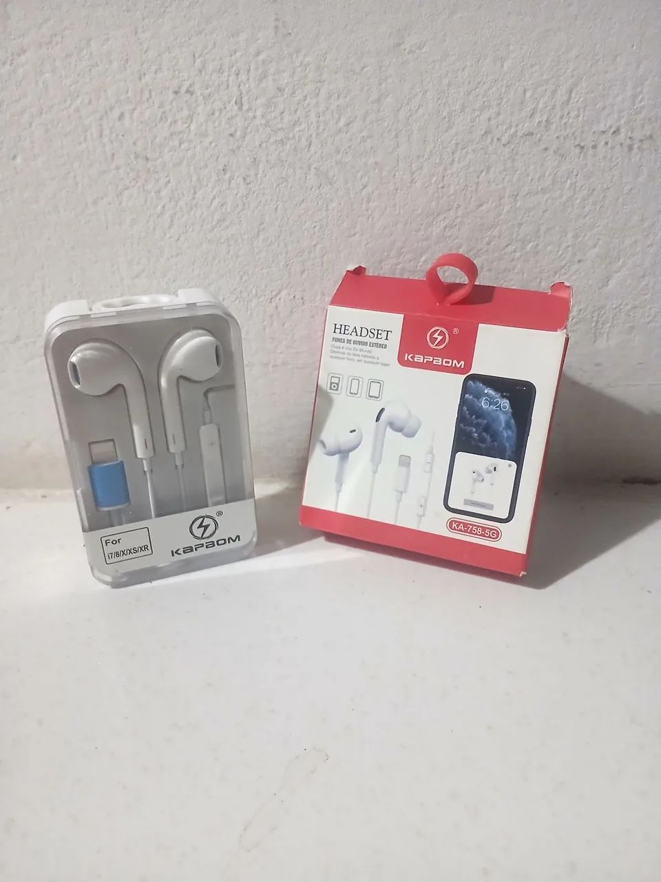 Kit  2 Fones de Ouvido Kapbom Lightning  para IPhone