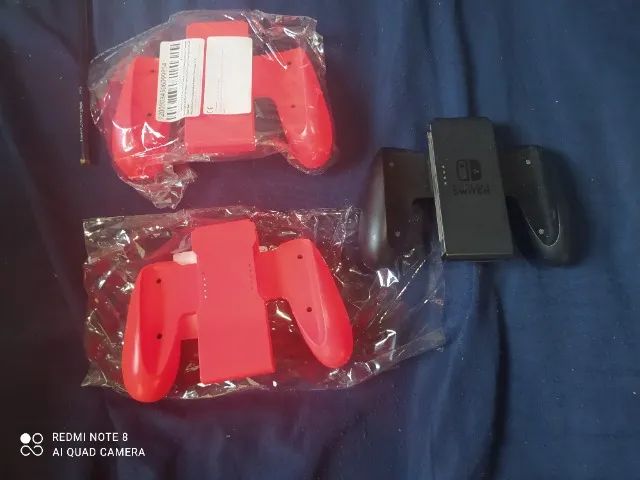 Grip p/ Joycon (Novos)
