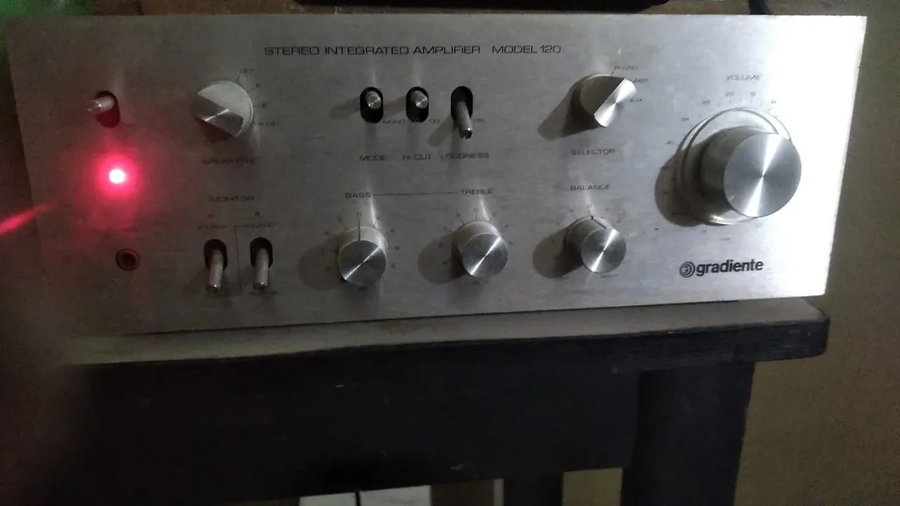 Amplificador gradiente model 120