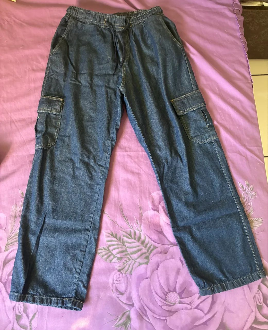Calça Cargo Jeans Escura - Foto 2
