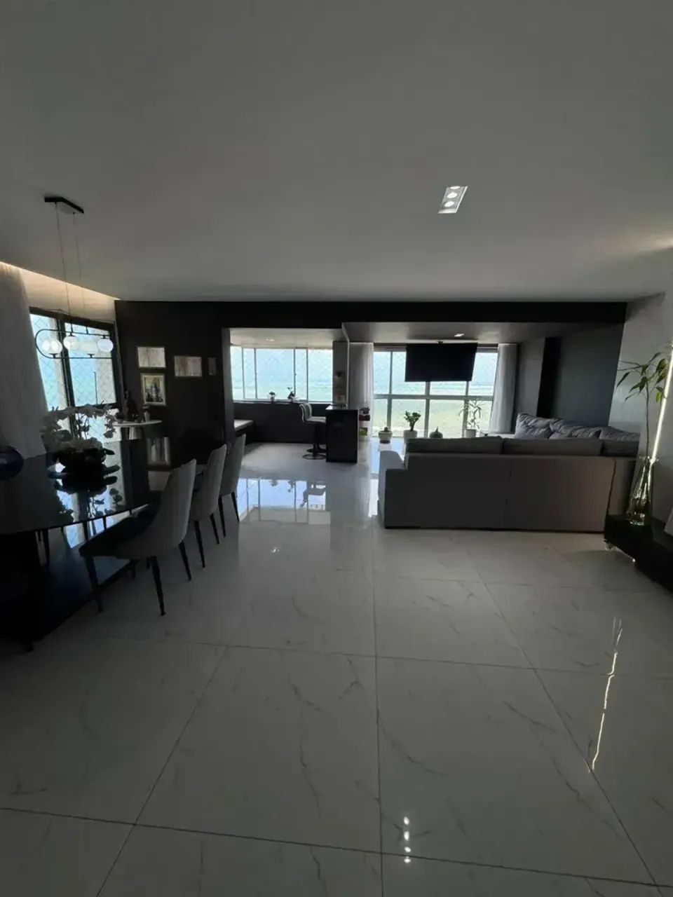 Imóvel para venda possui 230 metros quadrados com 4 quartos. - Foto 5