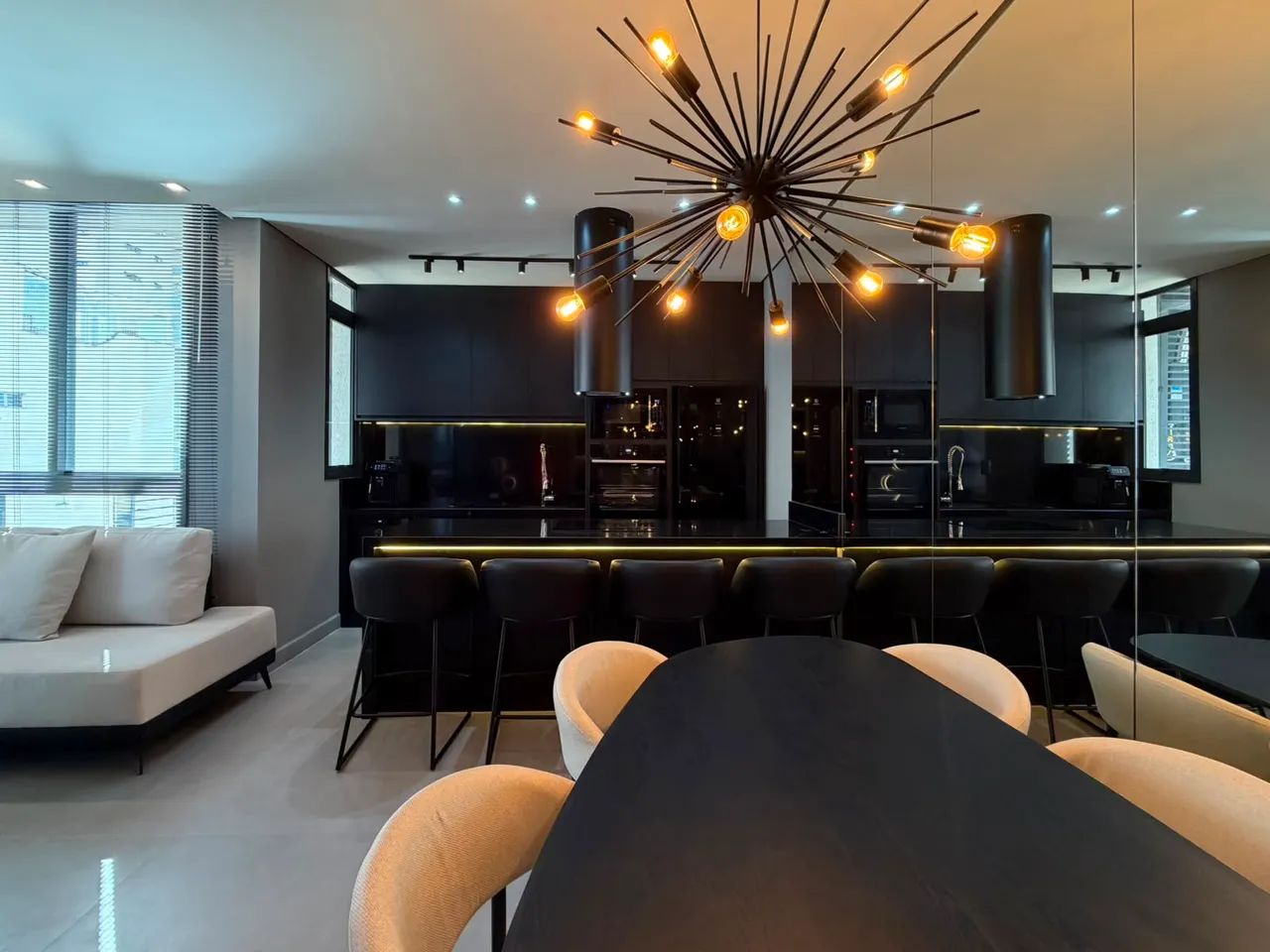 Apartamento Mobiliado à venda com 1 quarto, 46 m² - Cambuí - Foto 3