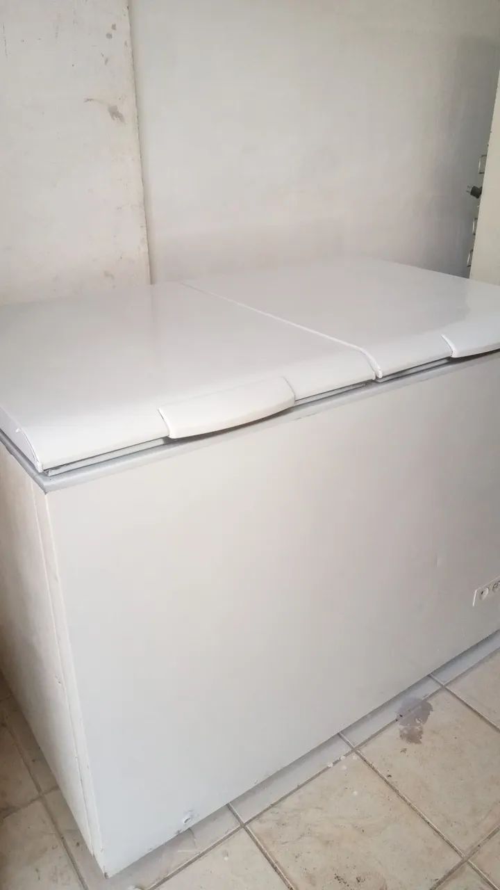 Vende-se freezer