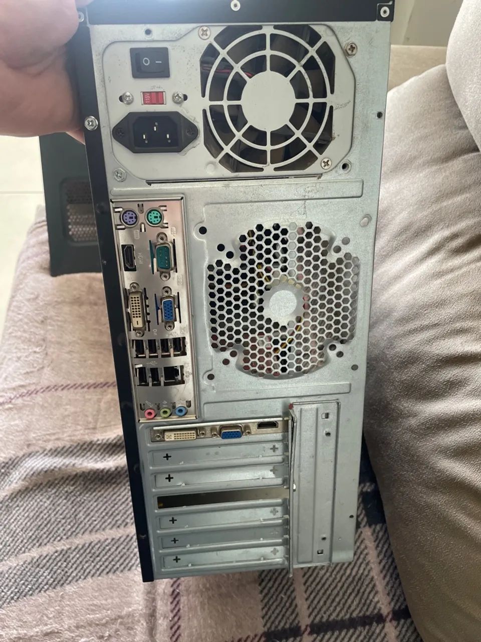 CPU 6GB Core I3 HD 500GB - Foto 3