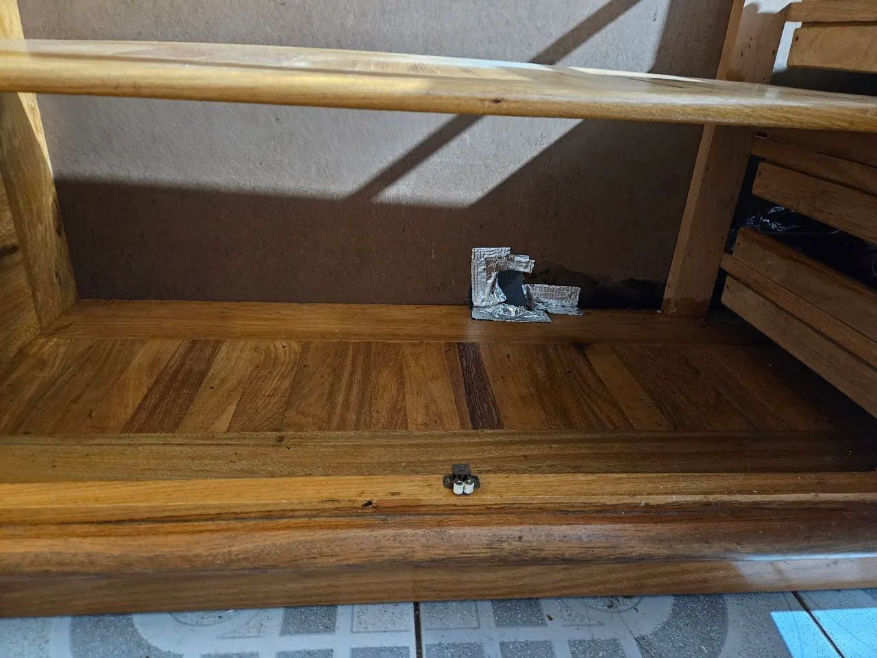 Vendo balcao com pia inox medindo 1.50x53 - Foto 6