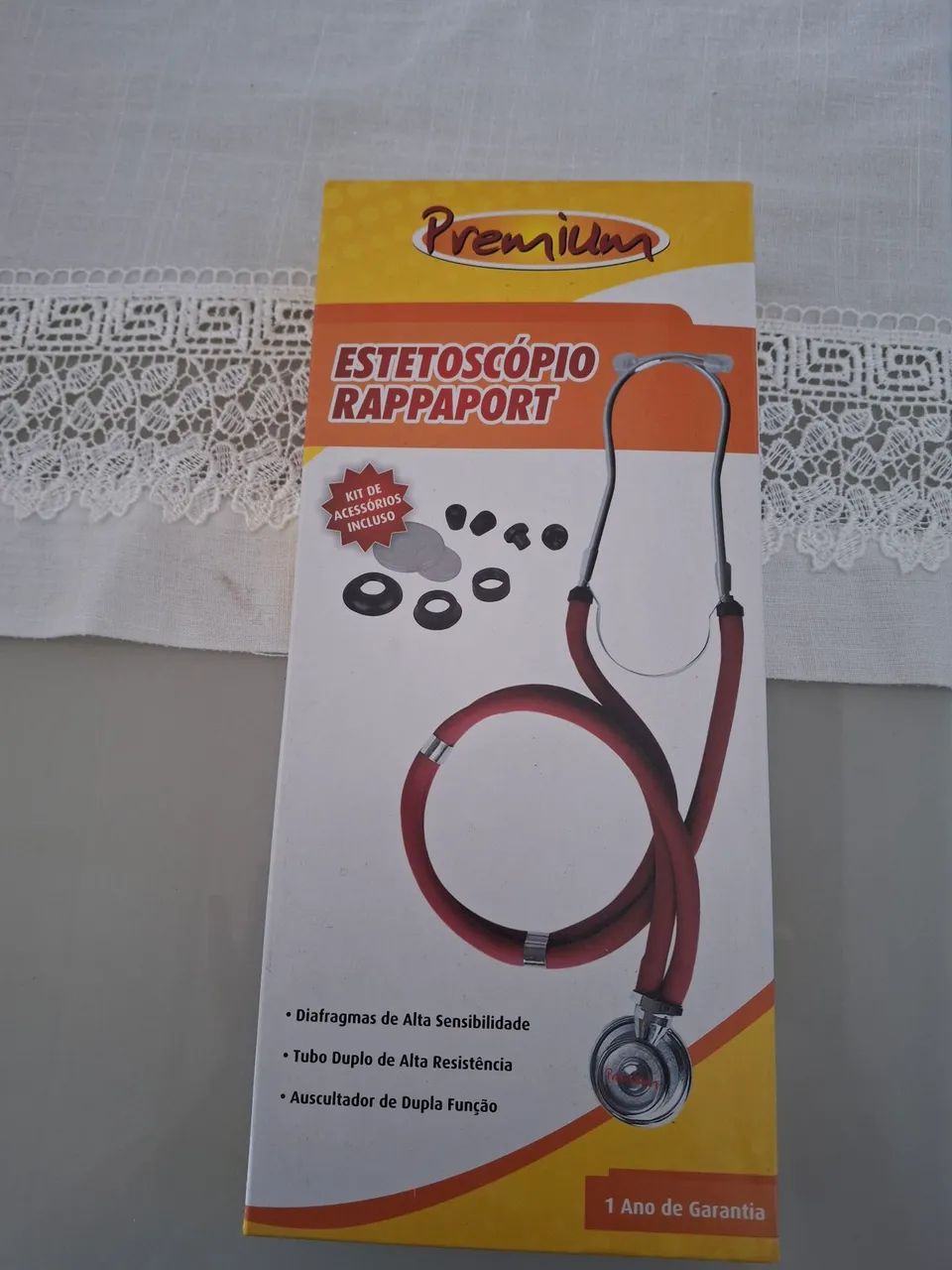 Estetoscópio  e esfigmomanometro