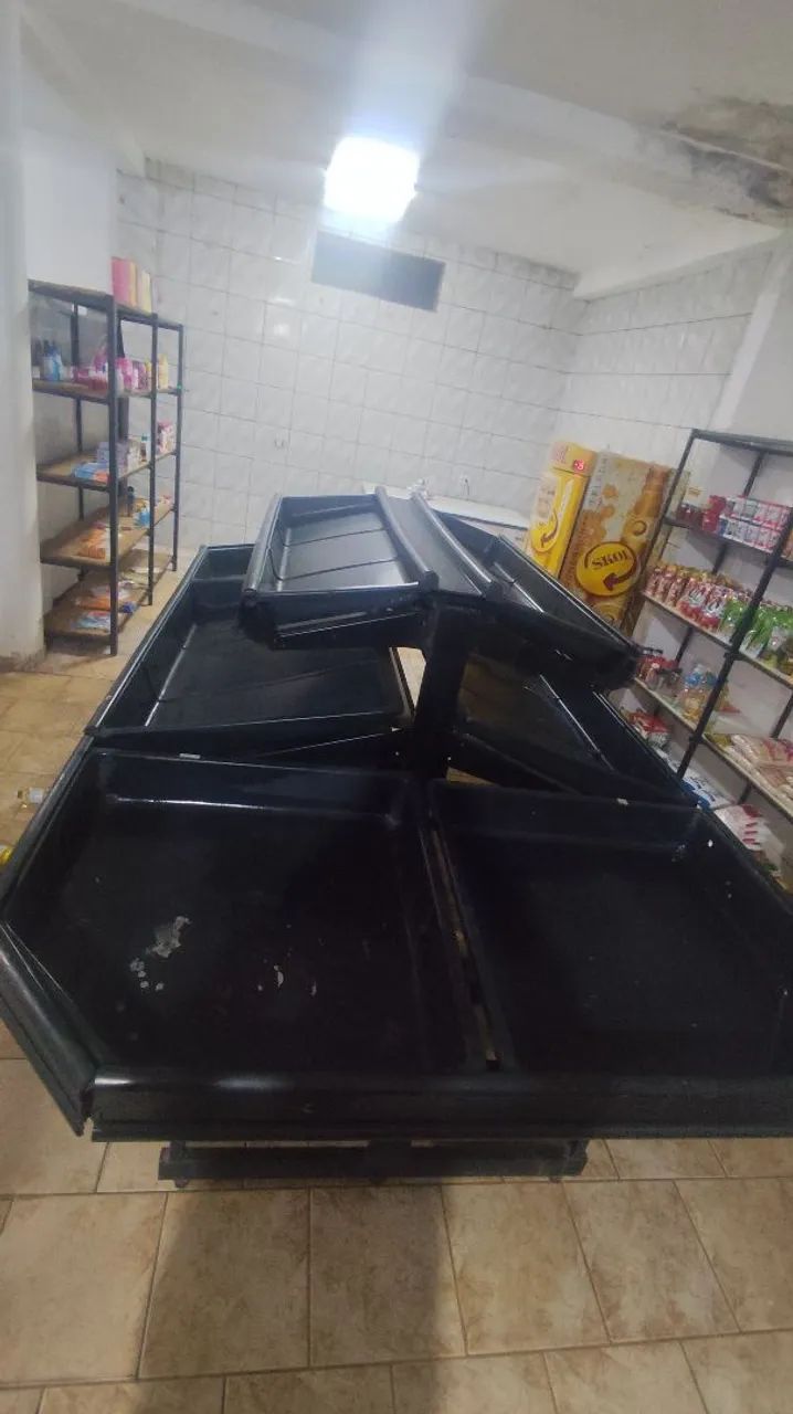 Dois expositores de verduras e frutas 1.500$ - Foto 5