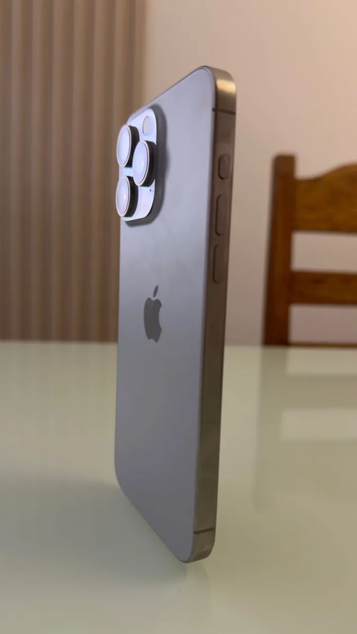 iPhone 15 pro Max 256gigas estado de zero  - Foto 3