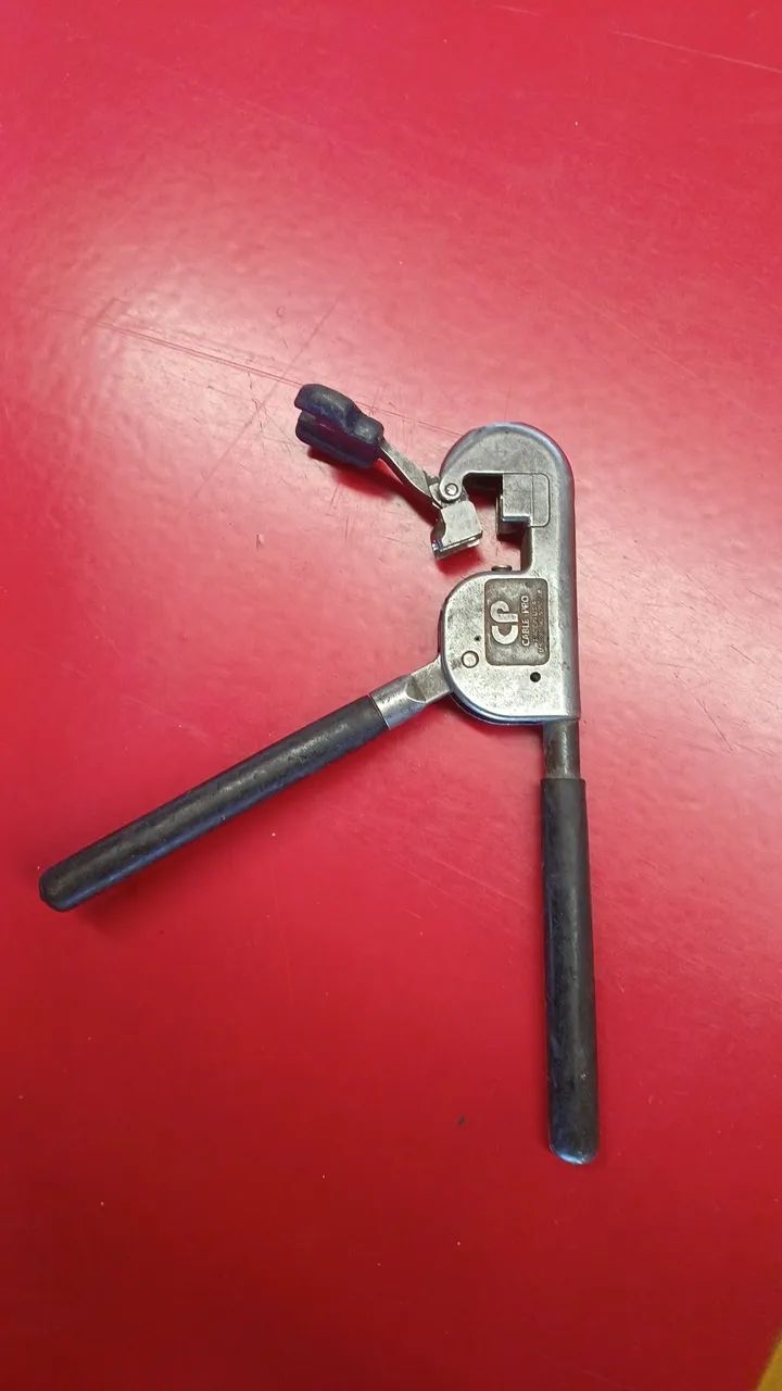 Alicate de crimpar conectores RG06 e RG059  - Foto 5