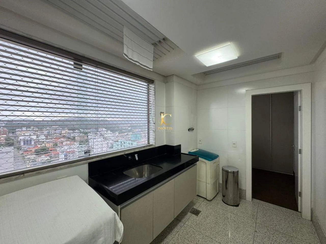 Apartamento 4 quartos no Centro de Divinópolis  240m², 4 vagas, mobiliado - Foto 4