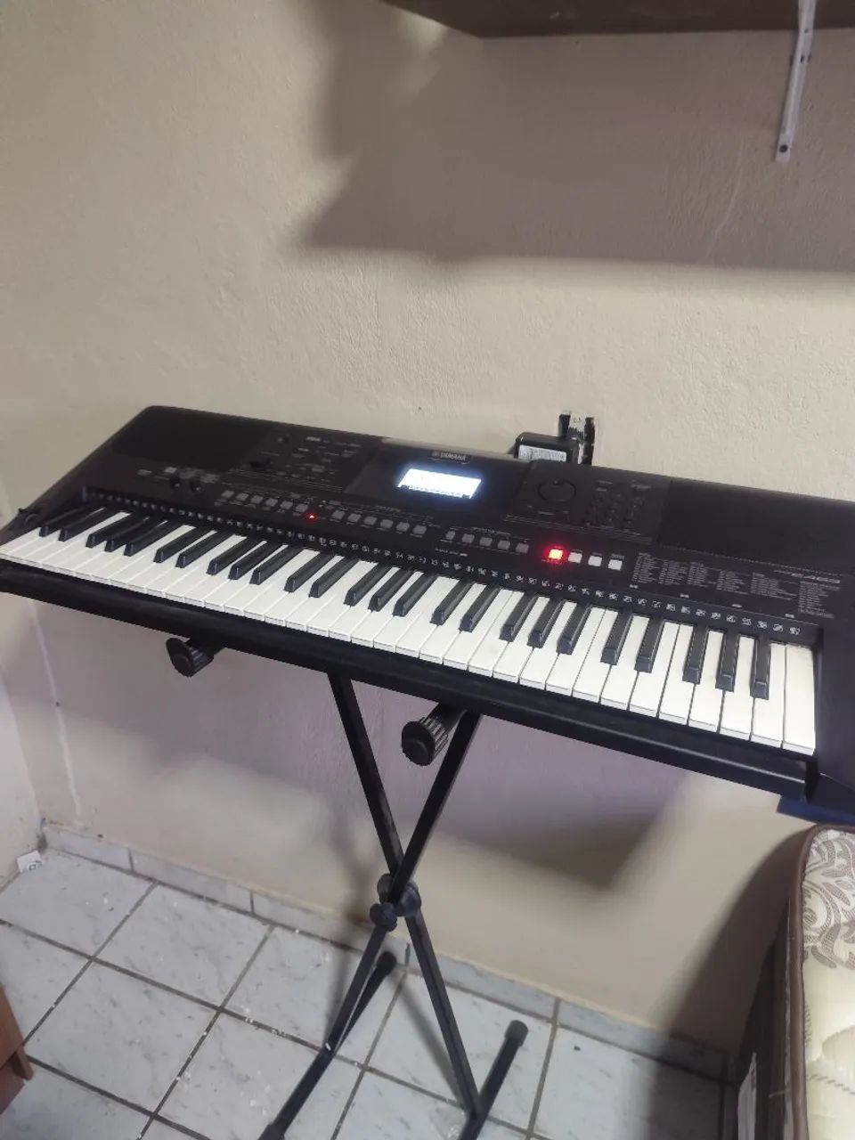 Teclado Yamaha Psr E463 - Foto 5