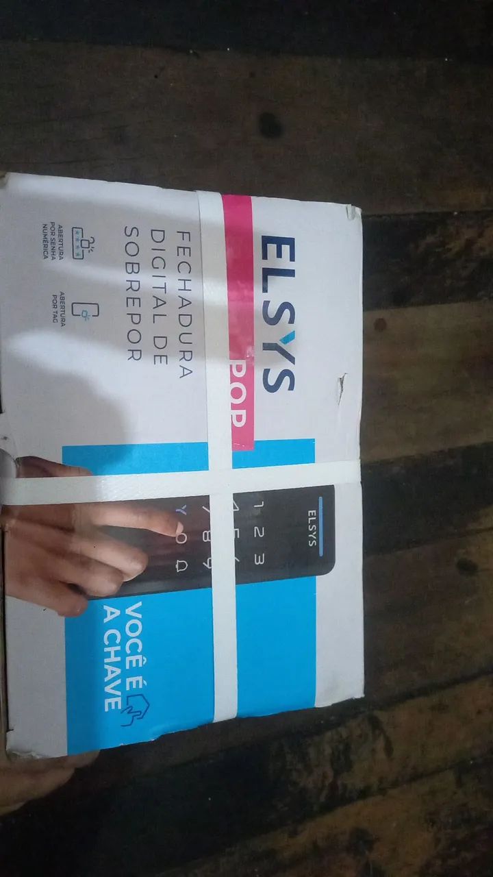 Fechadura eletrônica 
