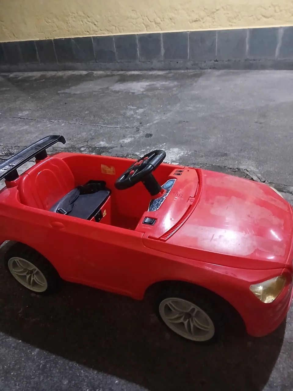 Carro elétrico com defeito - Foto 2
