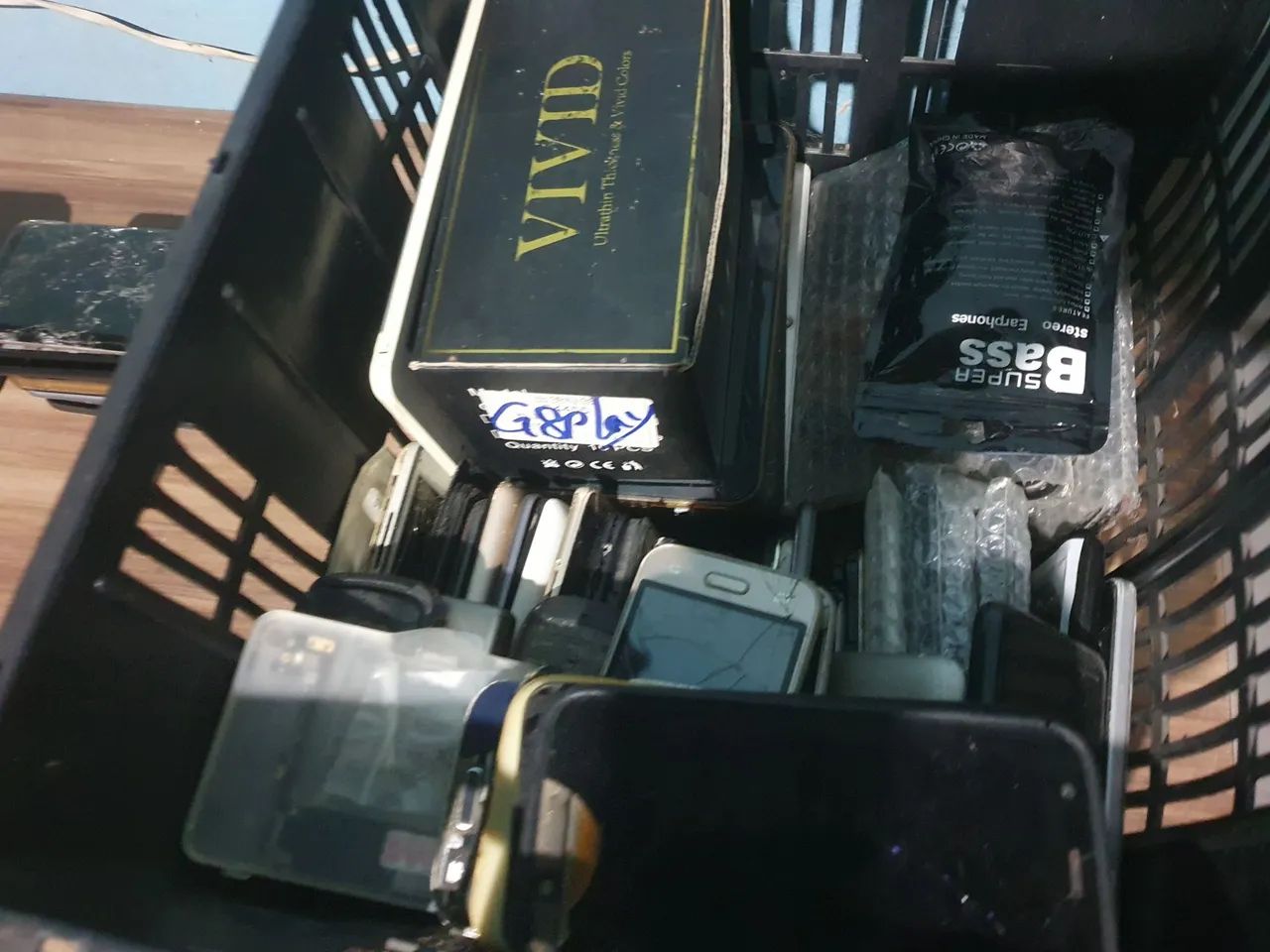 LOTE COM MAIS DE 30 CELULARES E TABLETS - PARA CONSERTO OU PEÇAS - Foto 5