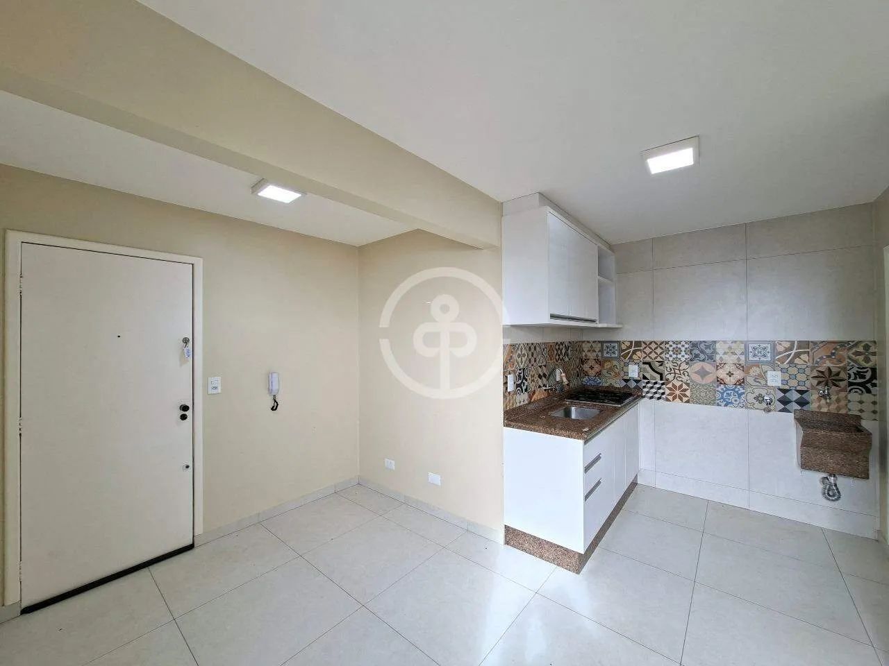 Apartamento mobiliado para locação - Centro - Foto 2
