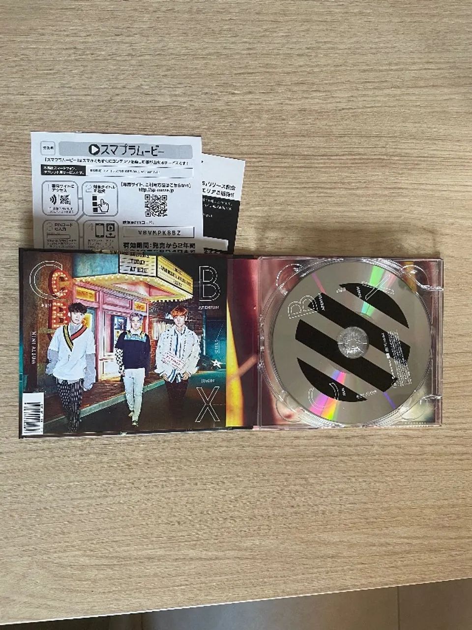 Kit 2 álbuns KPop EXO-CBX - Girls (CD E DVD) + Coming over