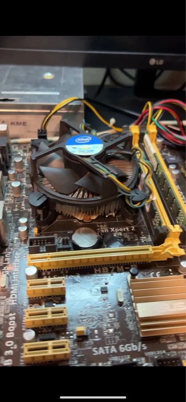 Kit core i3 4130 8GB placa Asus H87M-E  - Foto 4
