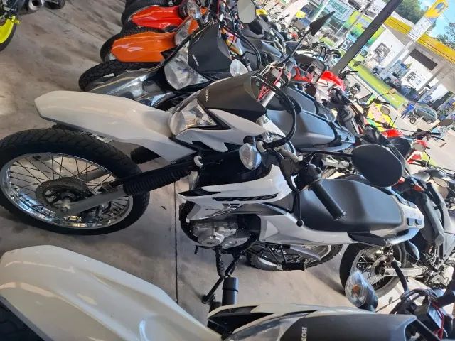 Honda Bros 2023