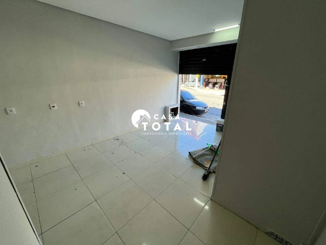 Salão Comercial com para aluguel no bairro Vila Augusto em Mauá | - Foto 5