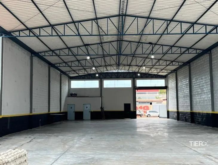 Galpão Comercial para Alugar próximo à Av. LO-14 - Foto 3