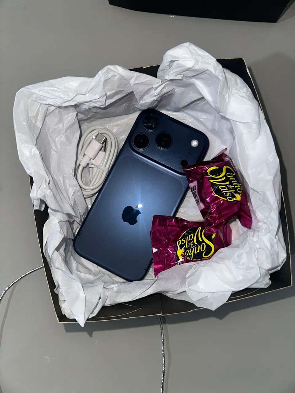 iPhone 17 pro 256 azul  - Foto 2