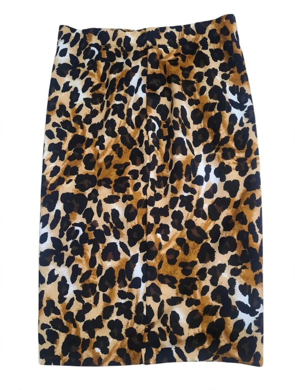 Saia estilo estampa  onça 