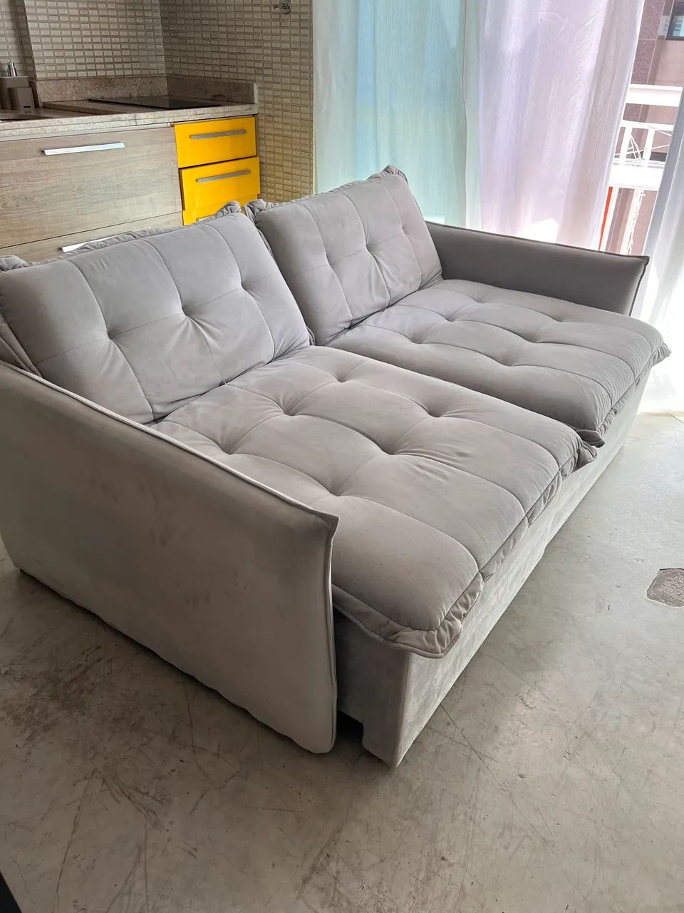 Sofá Cama Veludo Cinza 1,80m - Bom Estado - 2 Lugares - Foto 4