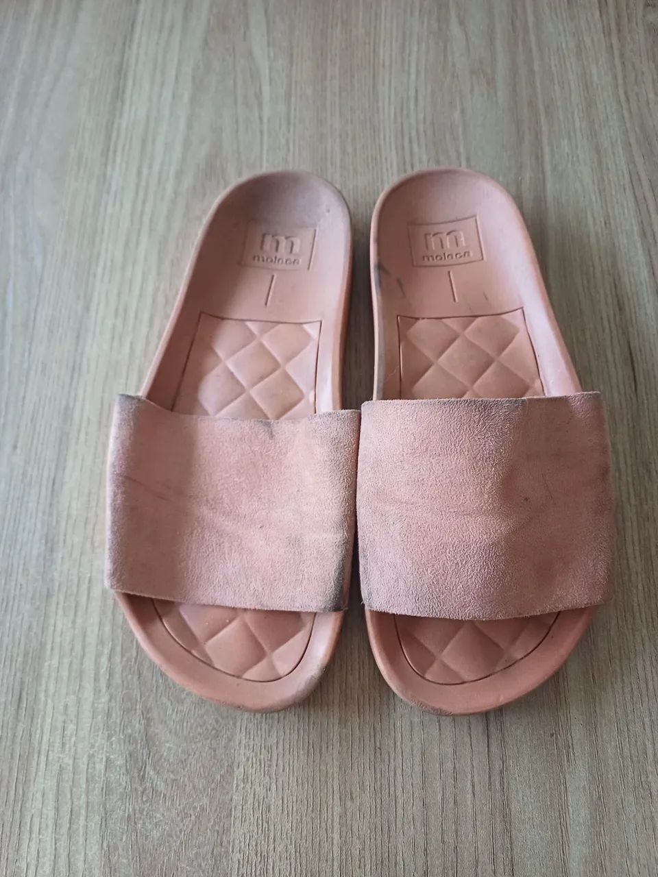 Chinelo Moleca, 37. - Foto 3