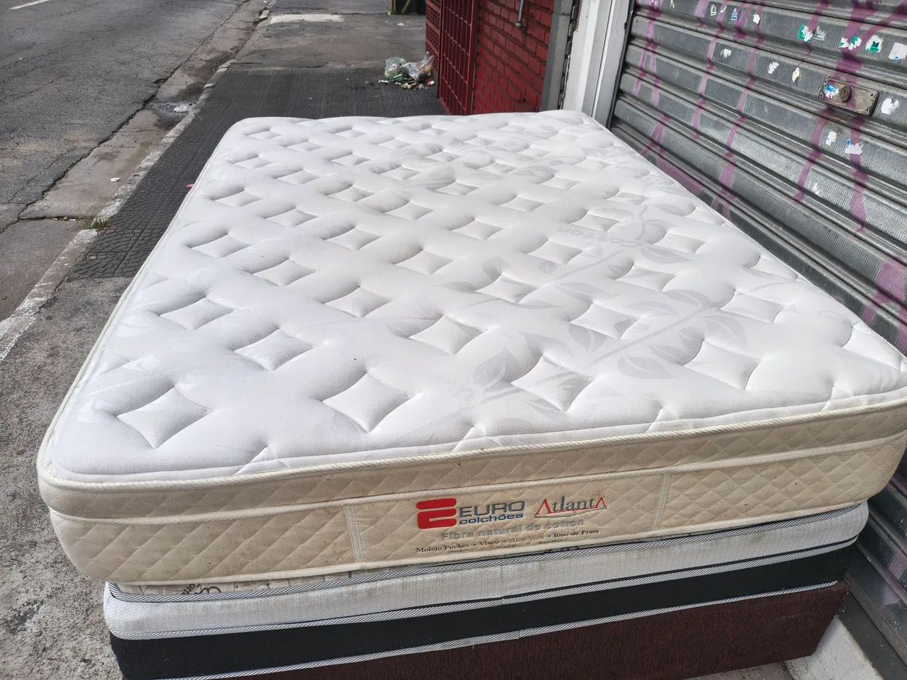 Colchão Casal Molas Ensacadas marca Euro Colchões  - Foto 2