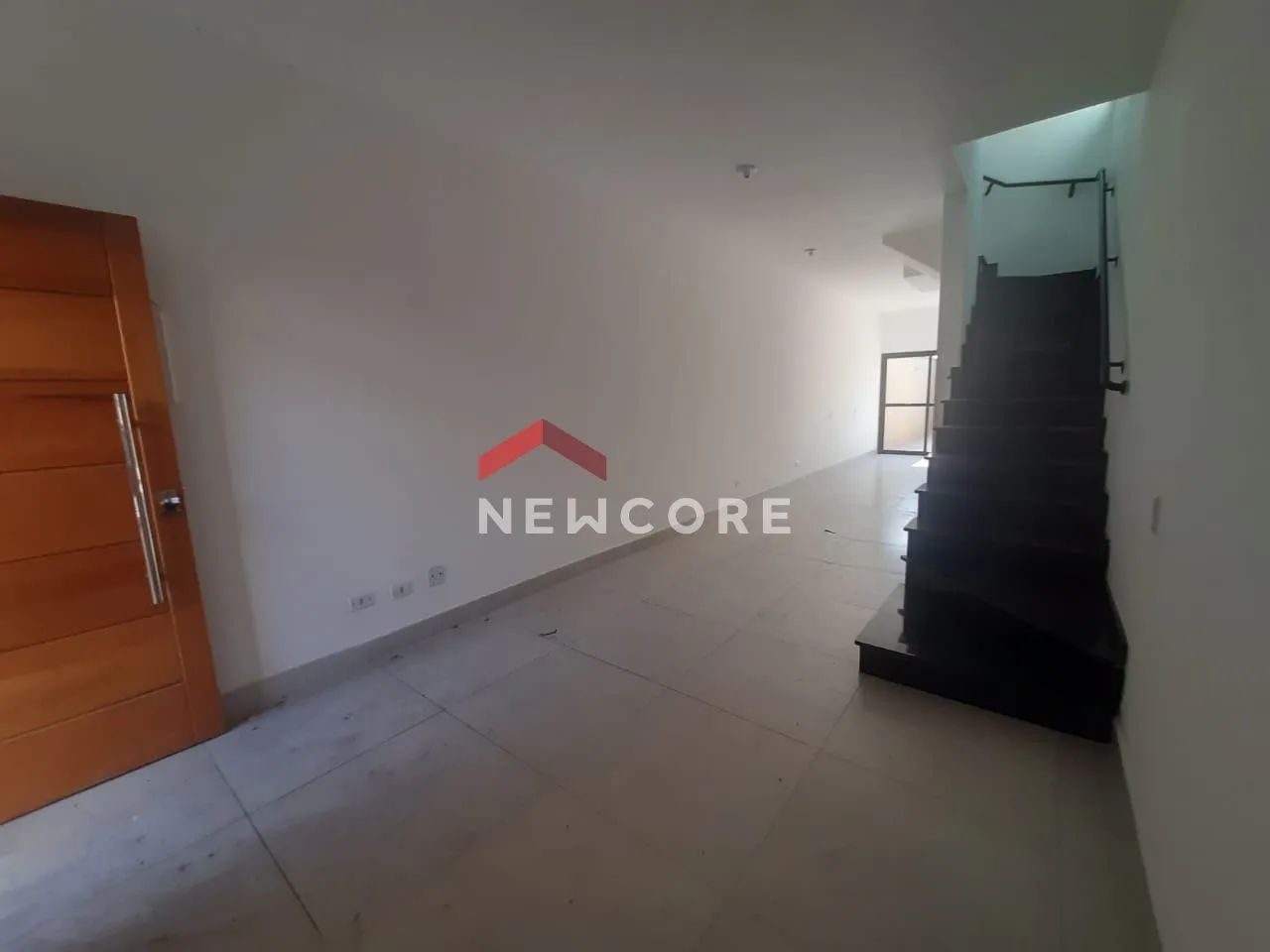 Casa em Rua Almeida - Jardim Presidente Dutra - Guarulhos/SP - Foto 2