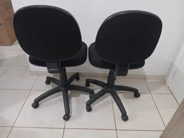 Cadeiras de Escritório Semi Novas - Foto 2