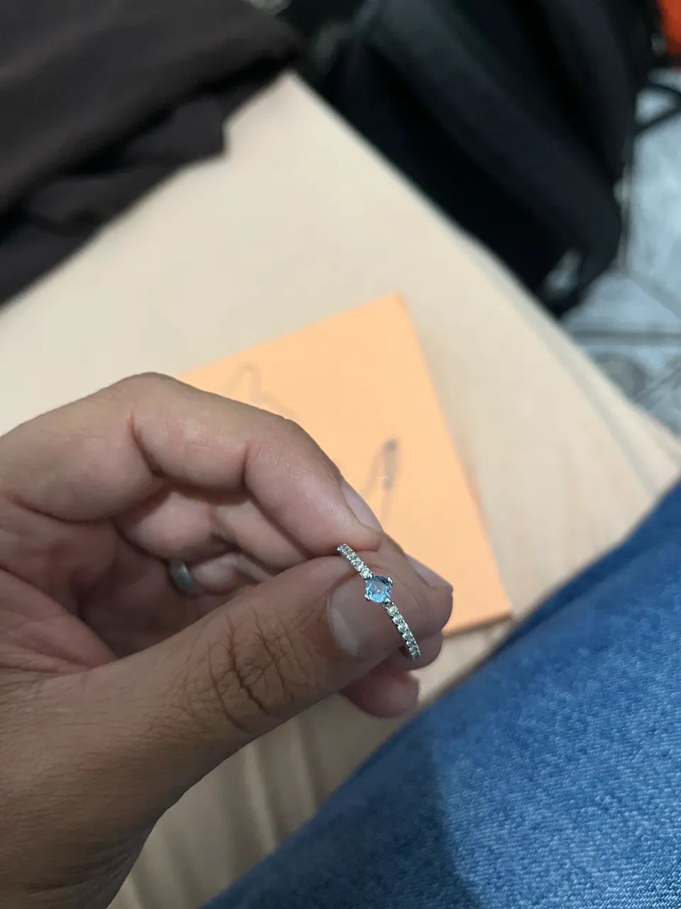 Colar e anel solitário 