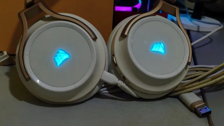 Headset Corsair Virtuoso RGB Wireless - Foto 3