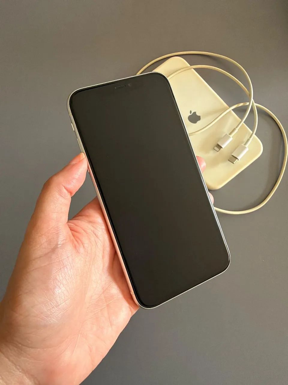 IPhone 11 - Perfeito estado