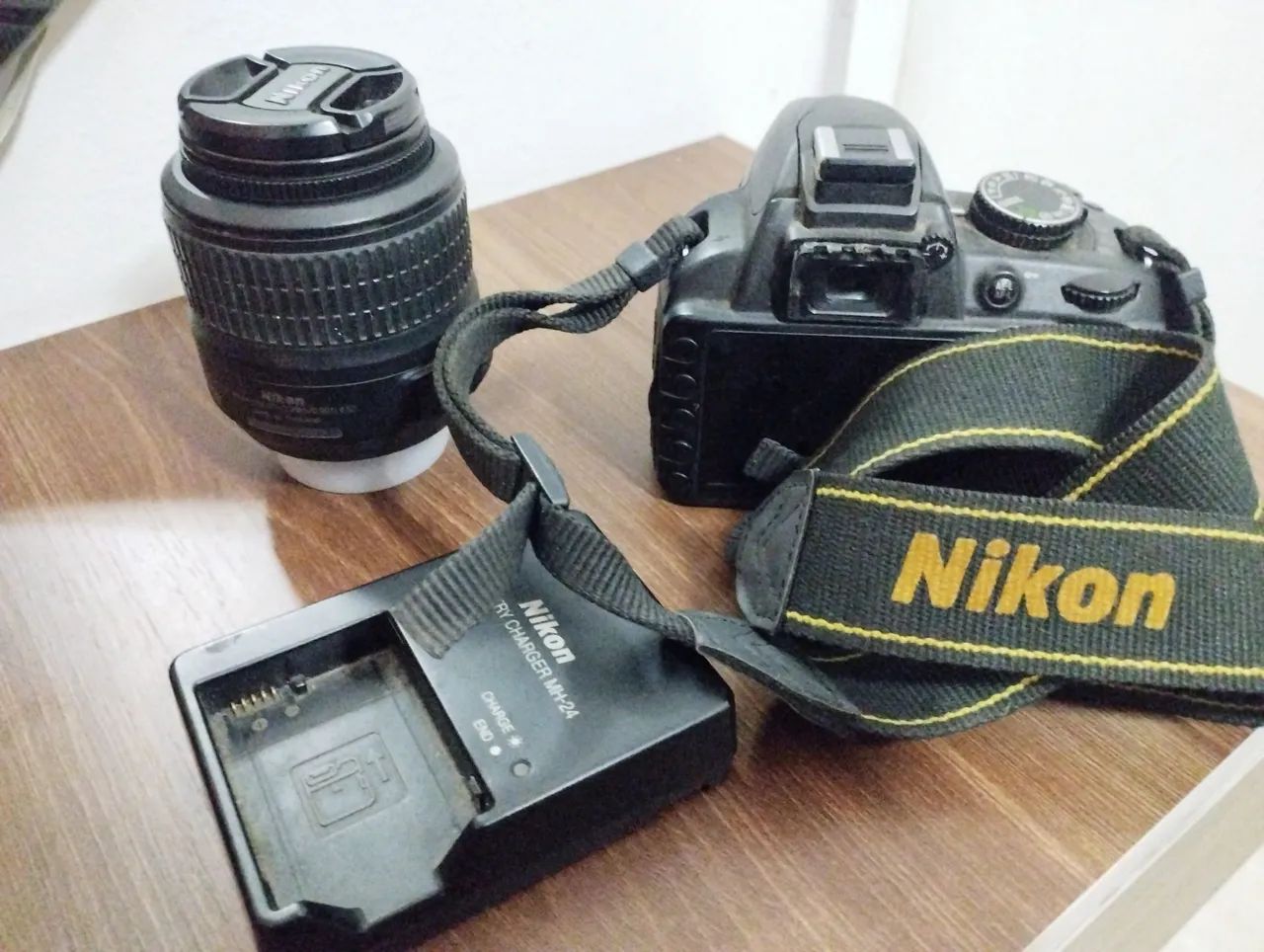 NIKON D3100 USADA 