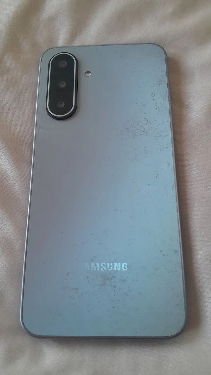 Celular Samsung A17 256 gigas perfeito  - Foto 2
