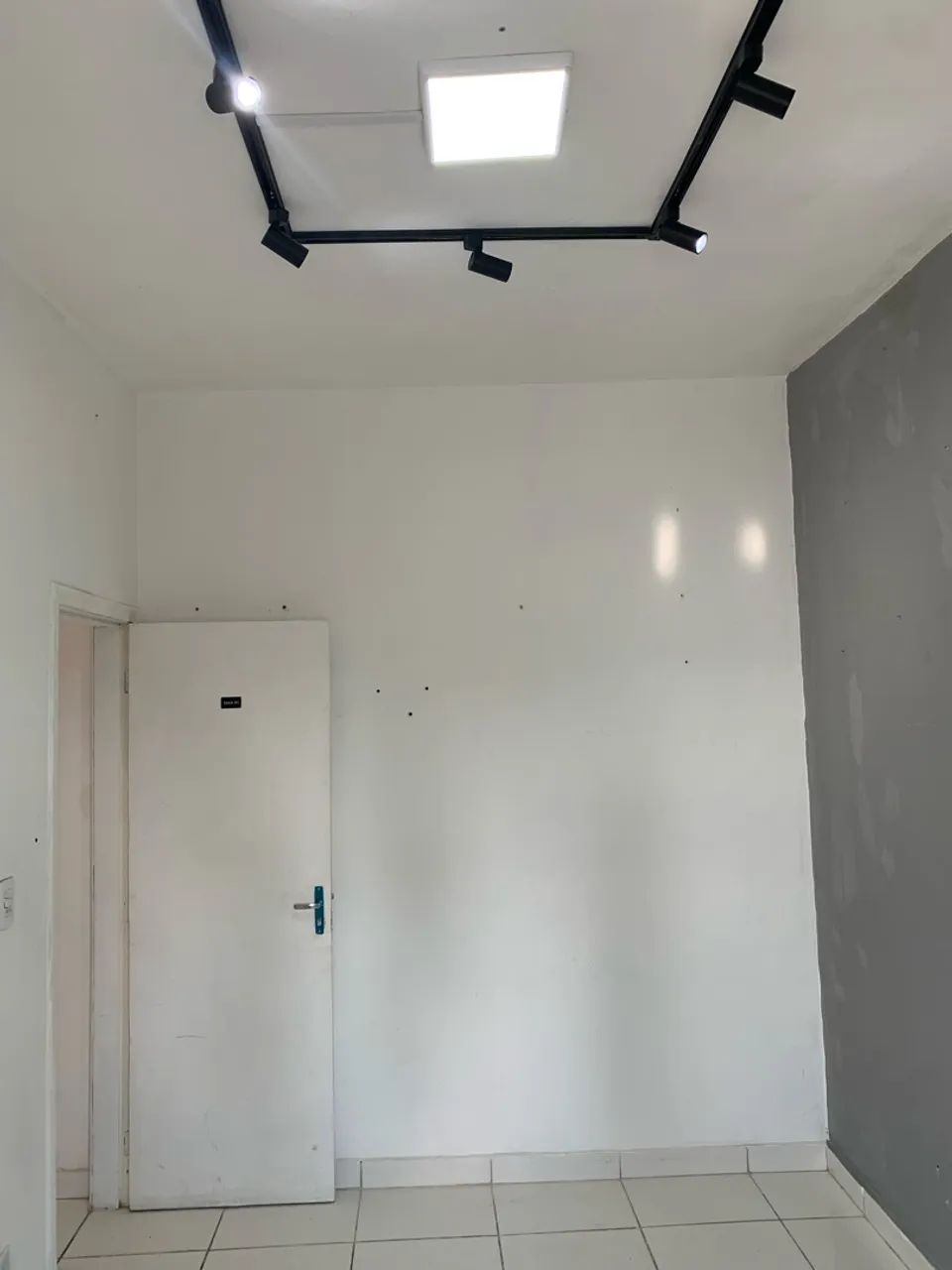 Sala comercial em Mongaguá - Foto 4