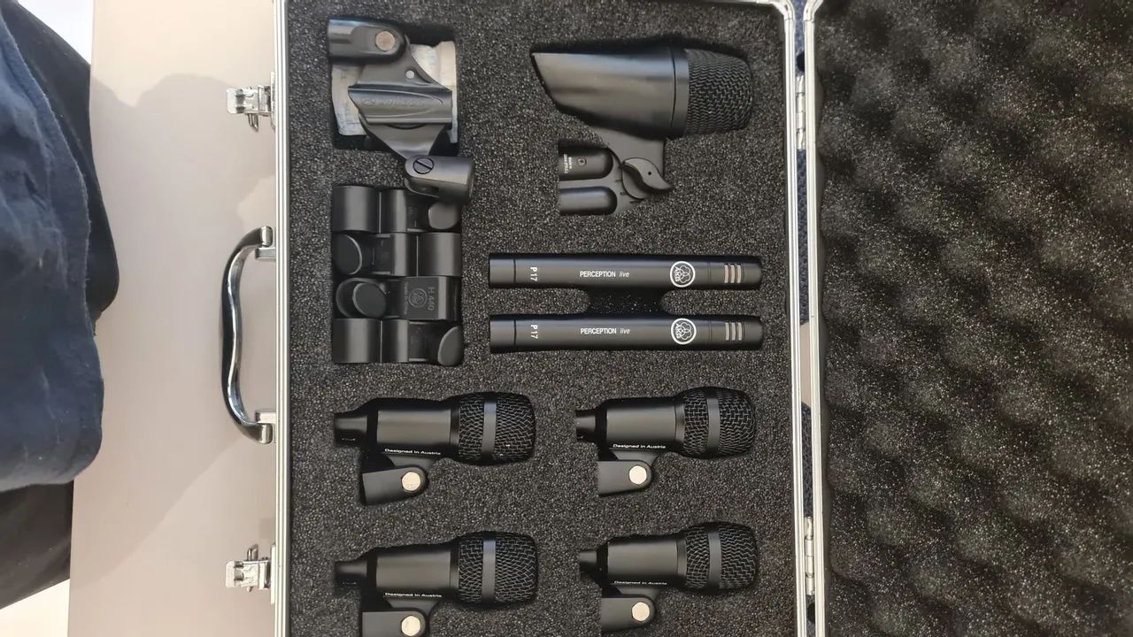 Microfones AKG