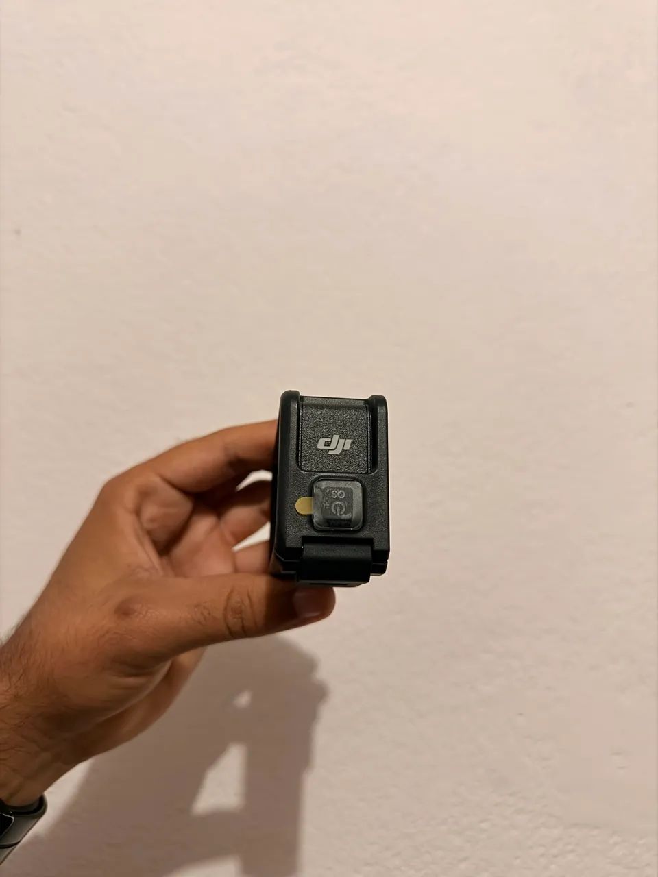 DJI ACTION 4 ADVENTURE COMBO - Foto 3