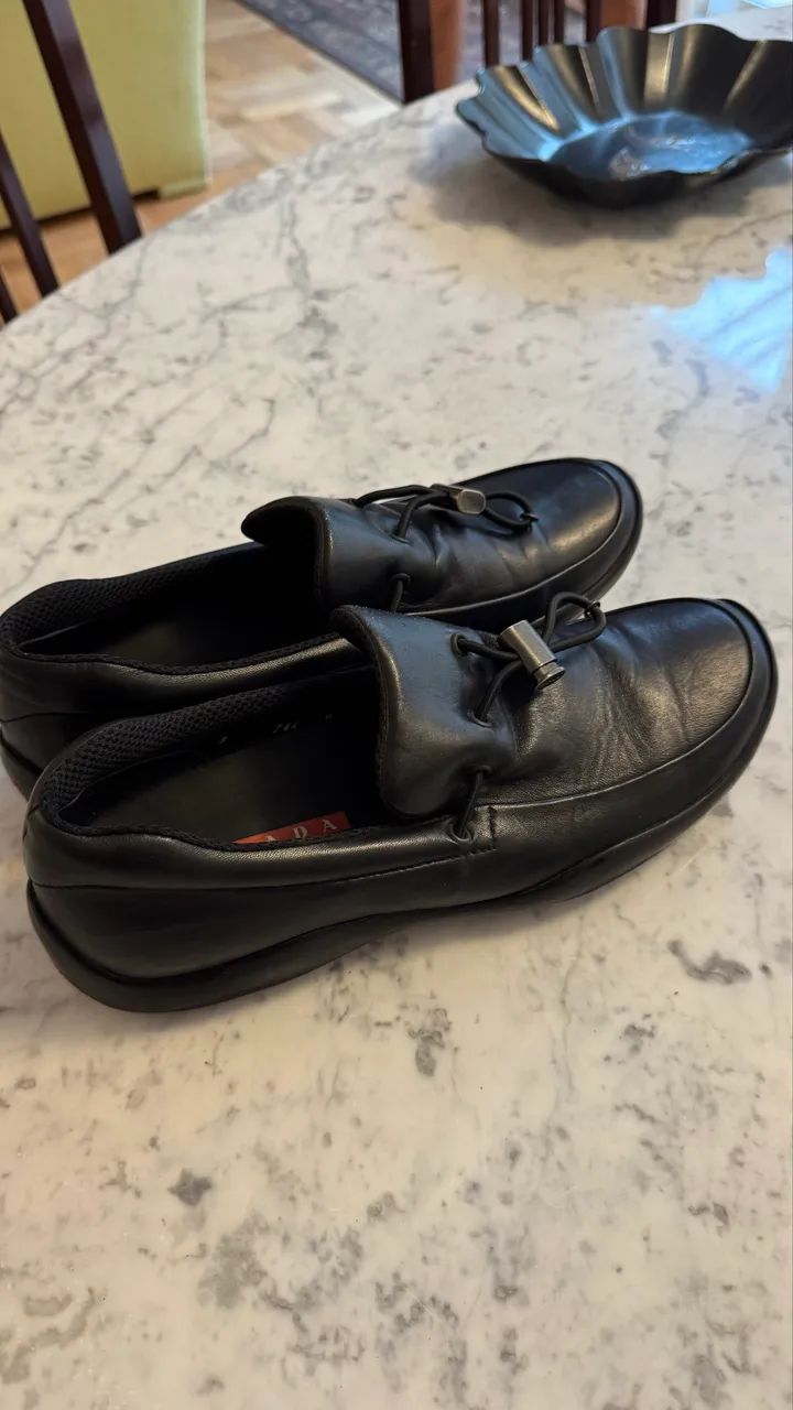 Prada Slip-On de couro preto - Foto 4
