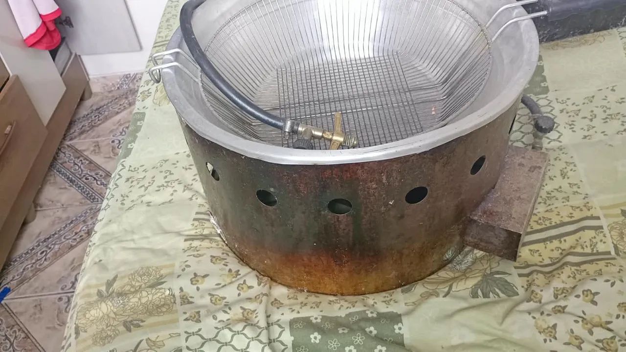 Fritadeira a gás  - Foto 2