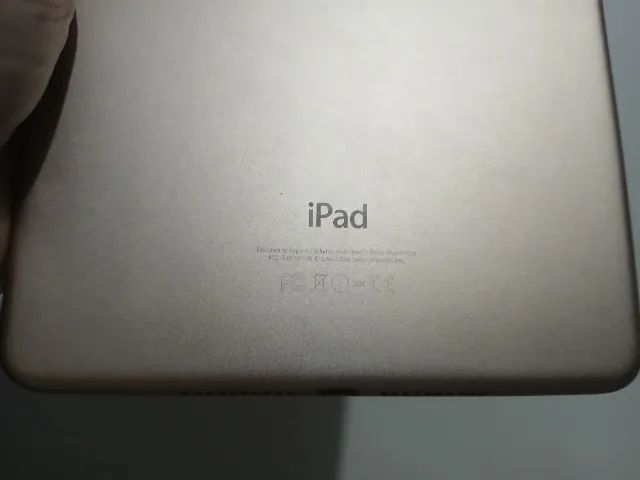 Ipad Mini 4 modelo de 2015 (com defeito na tela) - Foto 4